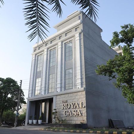 ホテルThe Royal Casa ルディヤーナー エクステリア 写真